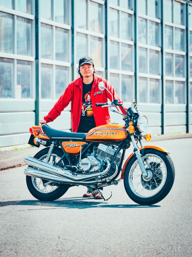 カワサキ W650のタンクをW2TT(W2SS)風に交換！1960年代のオートバイに